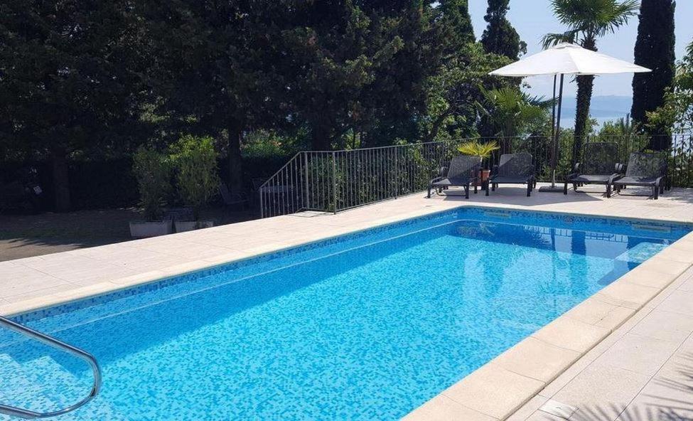 Summer Breeze Apartment With A Pool Опатія Екстер'єр фото